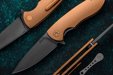 NÓŻ SKŁADANY FOLDER MICRO STING 100 M398 DLC HERMAN KNIVES