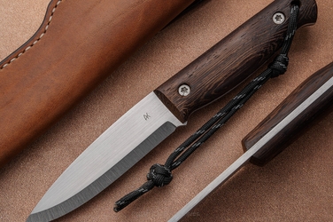 NÓŻ SURVIVALOWY BUSHCRAFT 27 O2 WENGE AK